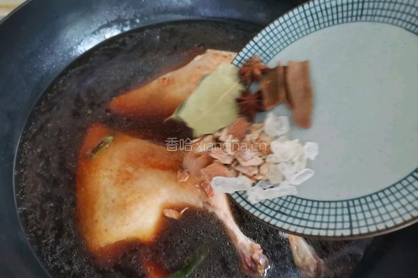 酱香鸭腿的做法图解10