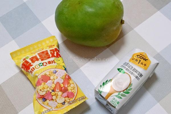 酸奶芒果燕麦片的做法图解1