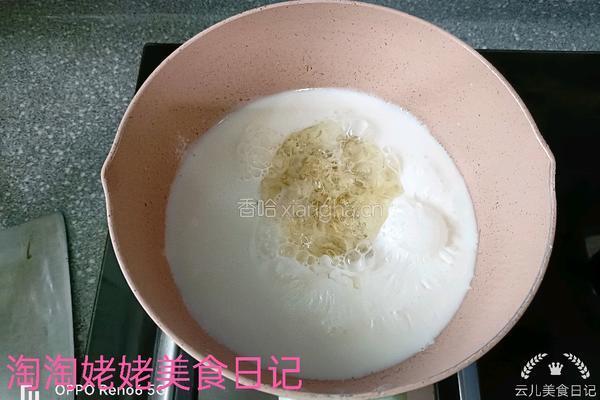 蓝莓酸奶慕斯蛋糕的做法图解6