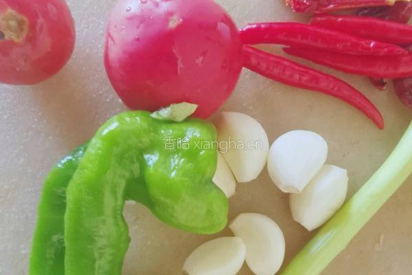大盘鸡（家常版）的做法图解1