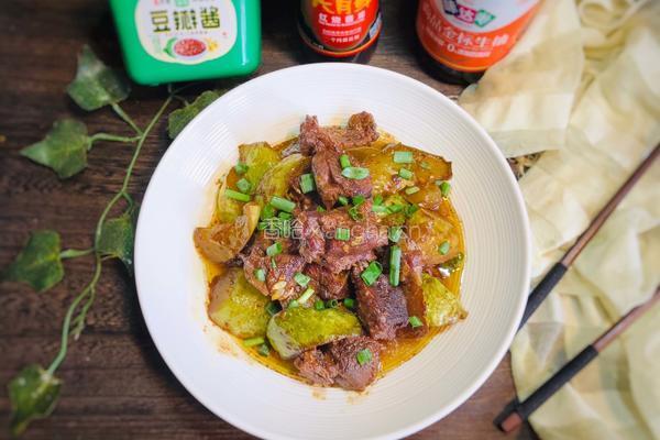 黄瓜焖豚肉的做法图解15