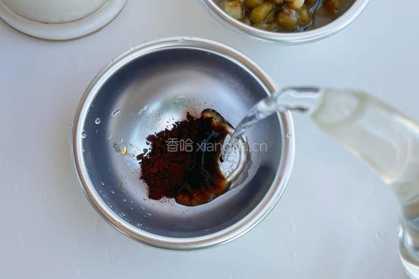 绿豆沙拿铁的做法图解2