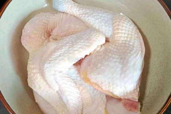香辣口水鸡的做法图解1