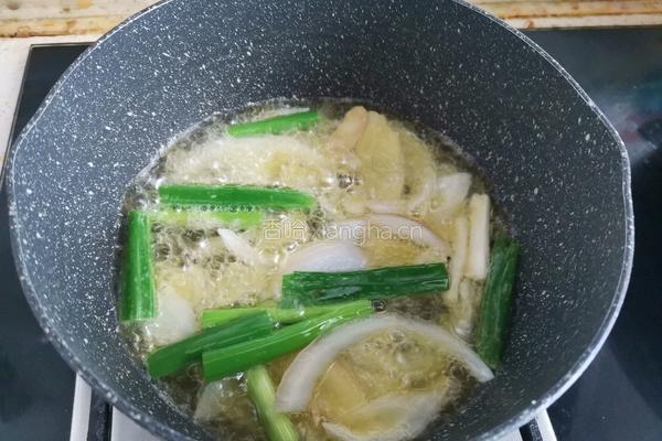 葱油蒸鸡腿的做法图解5