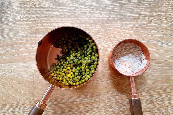 绿豆沙牛乳的做法图解2