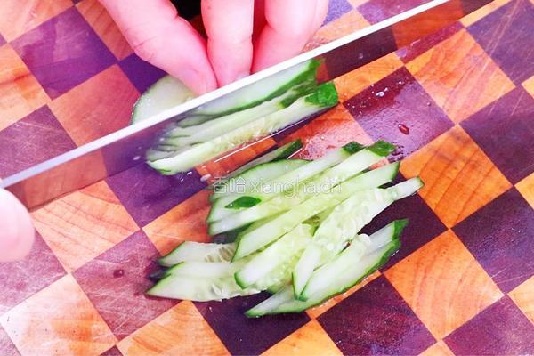 低卡夏日凉面的做法图解2