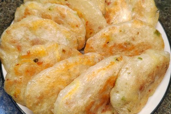自制营养早餐土豆鲜肉饼的做法图解1
