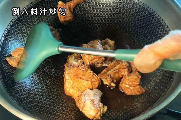 排骨焖饭的做法图解5