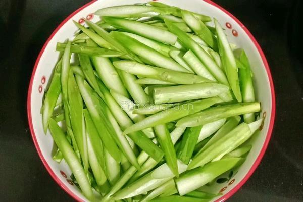 芦笋炒牛肉的做法图解5