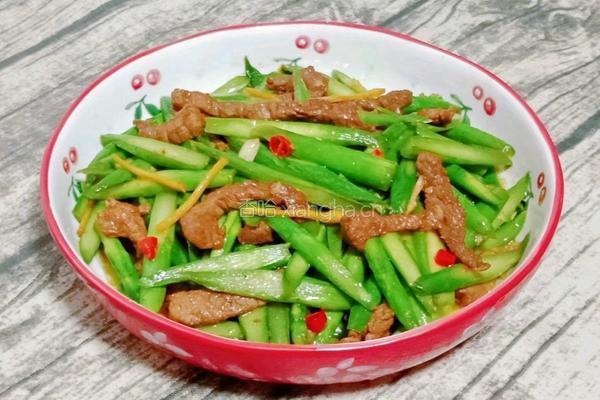 芦笋炒牛肉的做法图解14