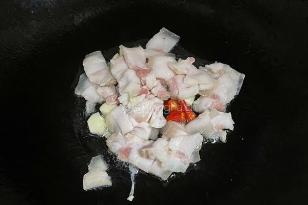 嫩笋炒五花肉的做法图解3
