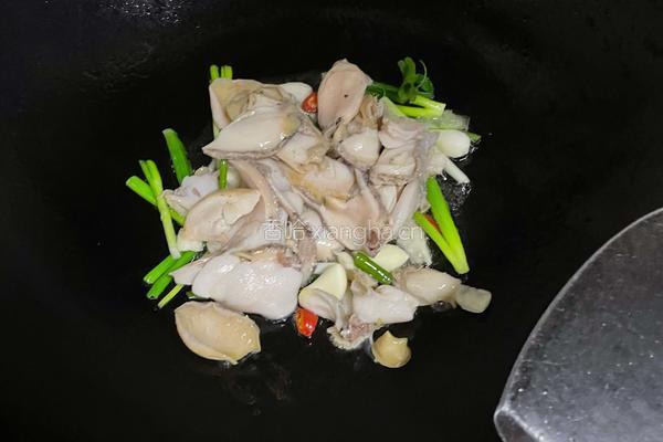 葱香鲍鱼的做法图解3