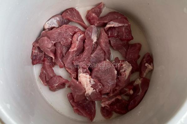 瘦肉鲍鱼汤的做法图解1