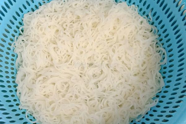 肉丝豆角炒米粉的做法图解7