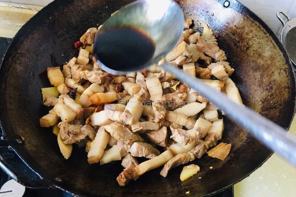 红烧肉炖豆腐的做法图解6