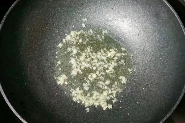 虾仁时蔬蛋炒饭的做法图解10