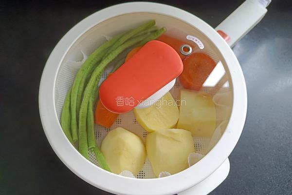 豇豆土豆沙拉 的做法图解2