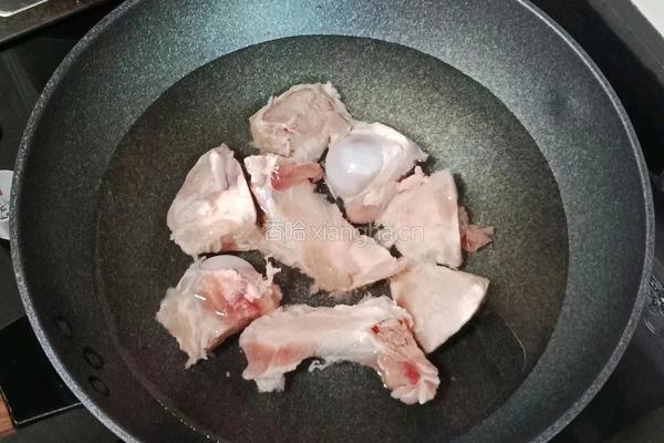 虫草花玉米筒骨汤的做法图解4
