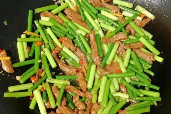 蒜苔炒牛肉的做法图解14