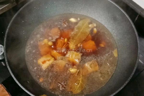 排骨烧玉米的做法图解10
