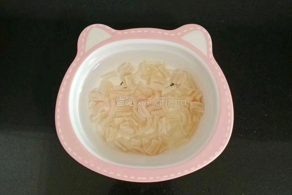虫草花玉米筒骨汤的做法图解2