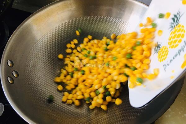 青豆玉米的做法图解3