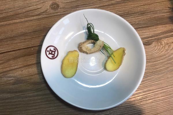 养生排骨冬瓜盅的做法图解2