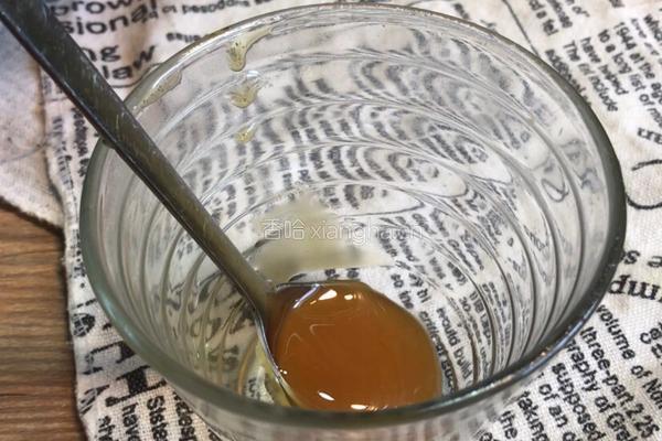 麦冬金银花枸杞茶的做法图解5