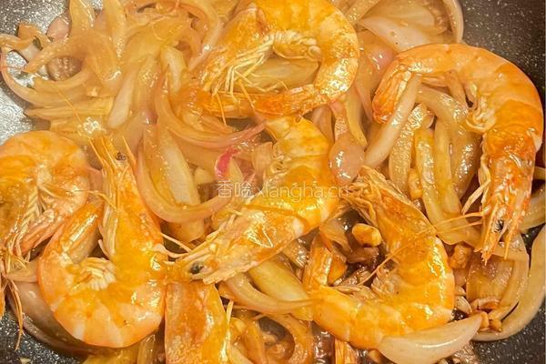 尝试地中海饮食的第3天丨蒜香洋葱炒虾的做法图解11
