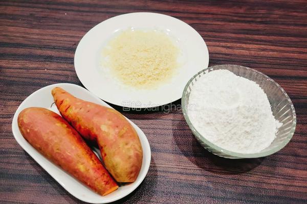 红薯糯米饼的做法图解1