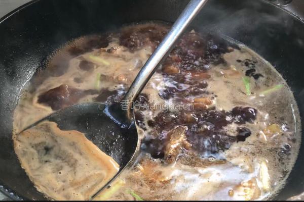 排骨焖面-神奇的面粉的做法图解8