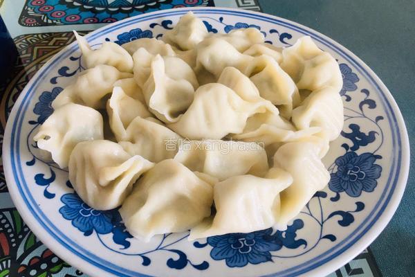 韭薹大肉水饺的做法图解16