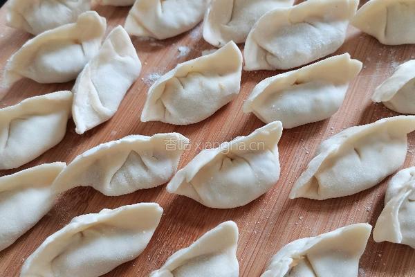 南瓜猪肉水饺的做法图解16