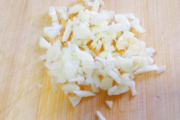 菜花炒肉的做法图解1