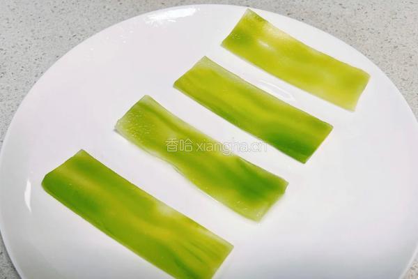凉拌莴笋的做法图解3