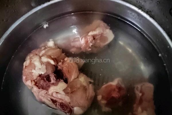 海南椰子鸡面的做法图解1