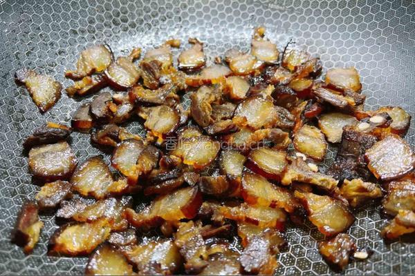 四季豆炒腊肉的做法图解7