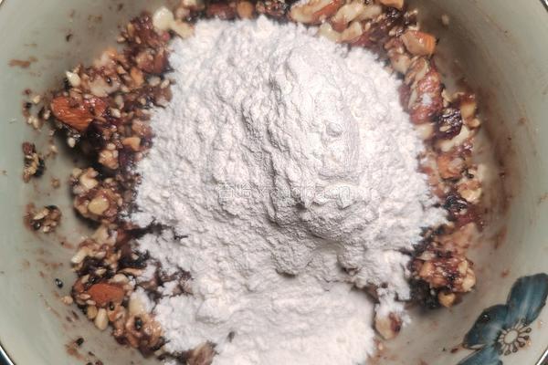 自制坚果蛋月烧月饼的做法图解14