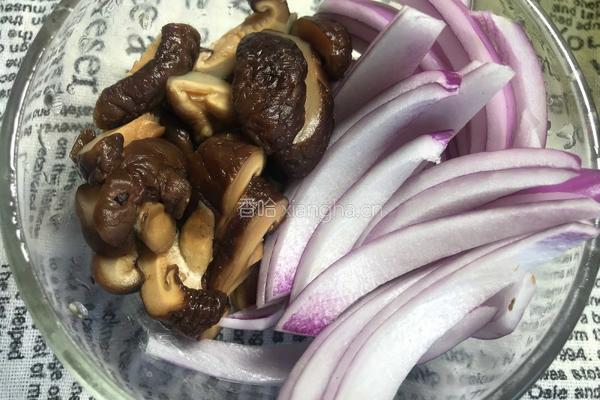 香菇肉拌面-神奇的面粉的做法图解4