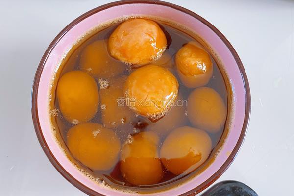 蛋黄豆沙馅月饼+五仁月饼的做法图解3