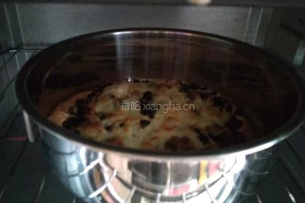 红豆葡萄干芝士披萨的做法图解9