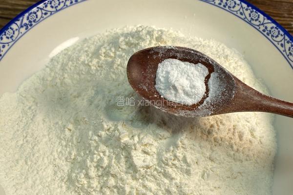 酥皮五仁月饼的做法图解3