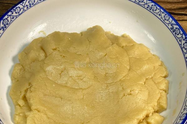 酥皮五仁月饼的做法图解4