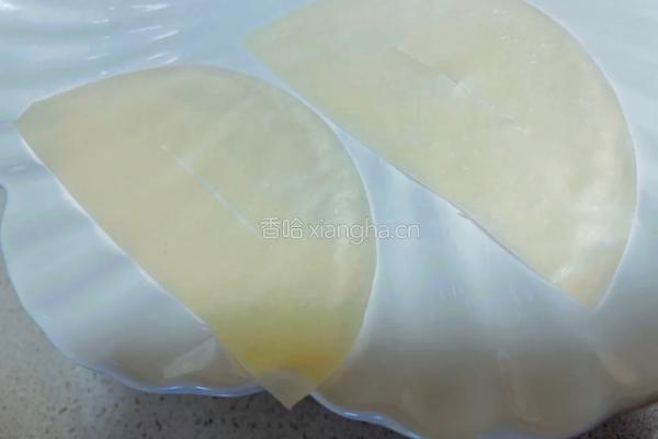 烤鸭饼皮新吃法的做法图解3