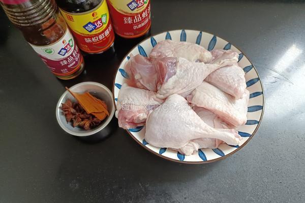 不加一滴水的酱焖鸭腿的做法图解1