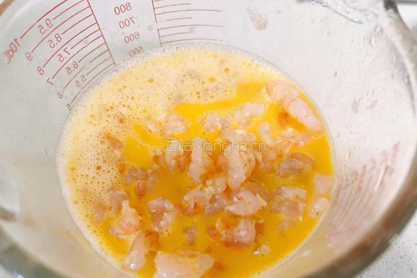 减脂餐～鸡蛋炒虾仁的做法图解3