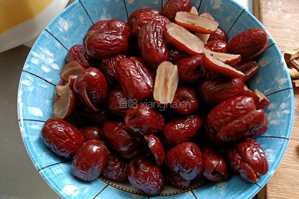 红糖姜枣茶的做法图解6