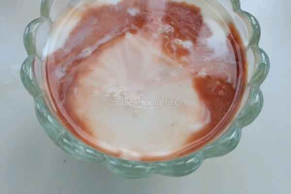 红洒酸奶水果酪的做法图解5