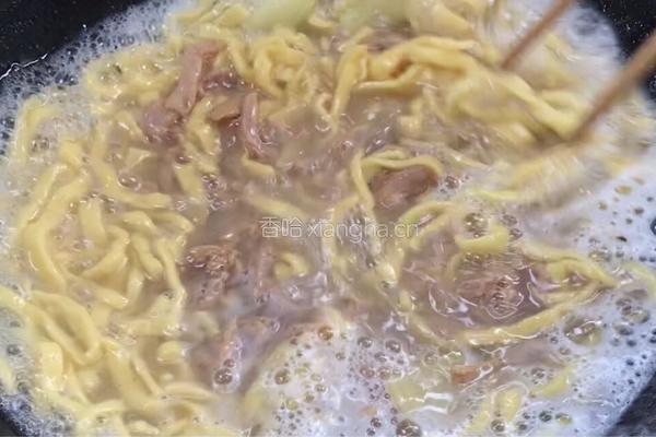 肉丝玉米汤面的做法图解13