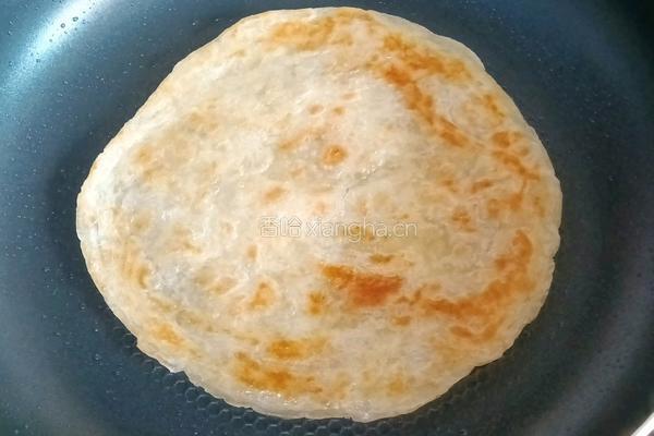 鸡蛋手抓饼的做法图解7